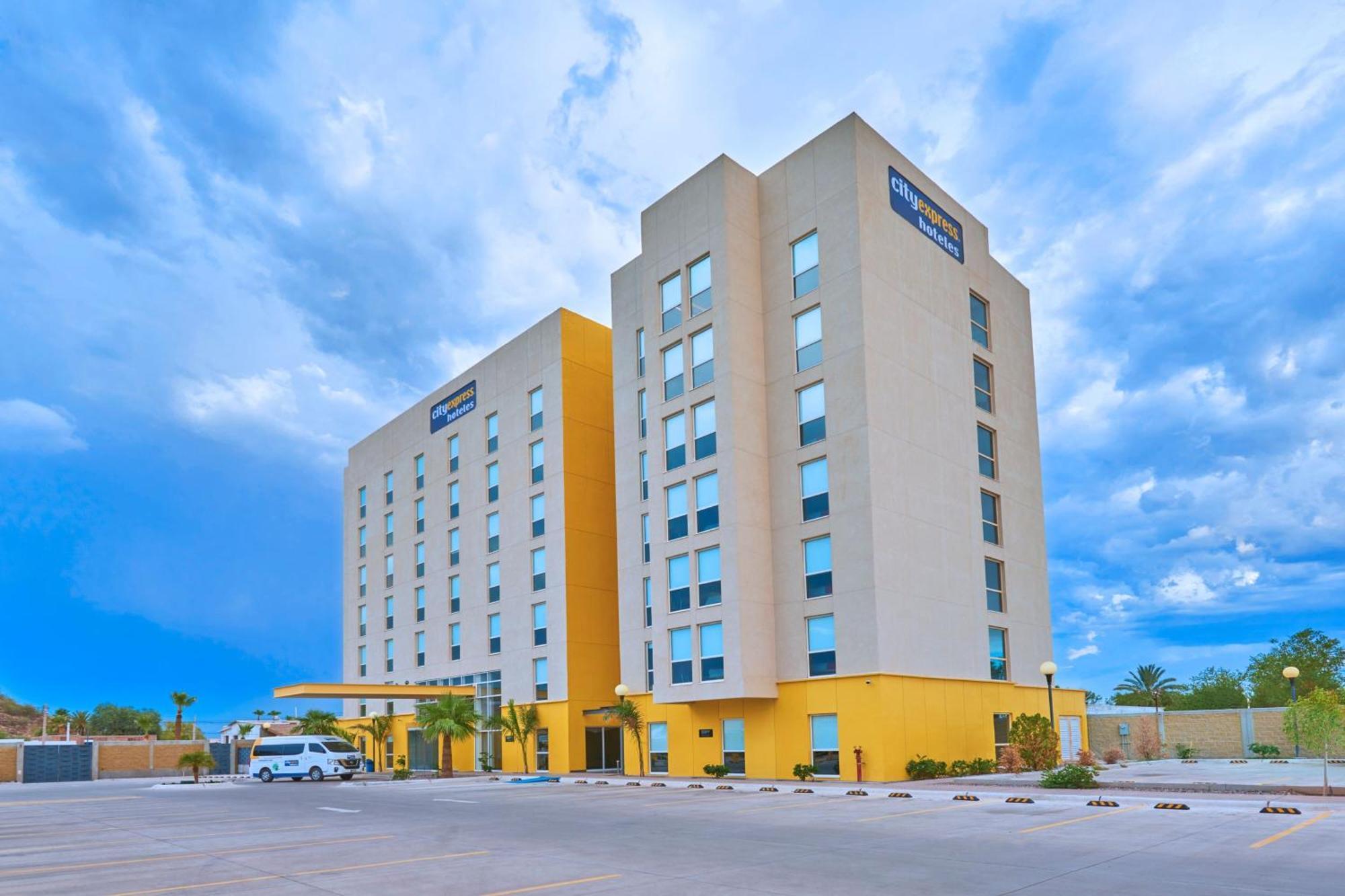 City Express By Marriott Caborca Heroica Caborca 외부 사진