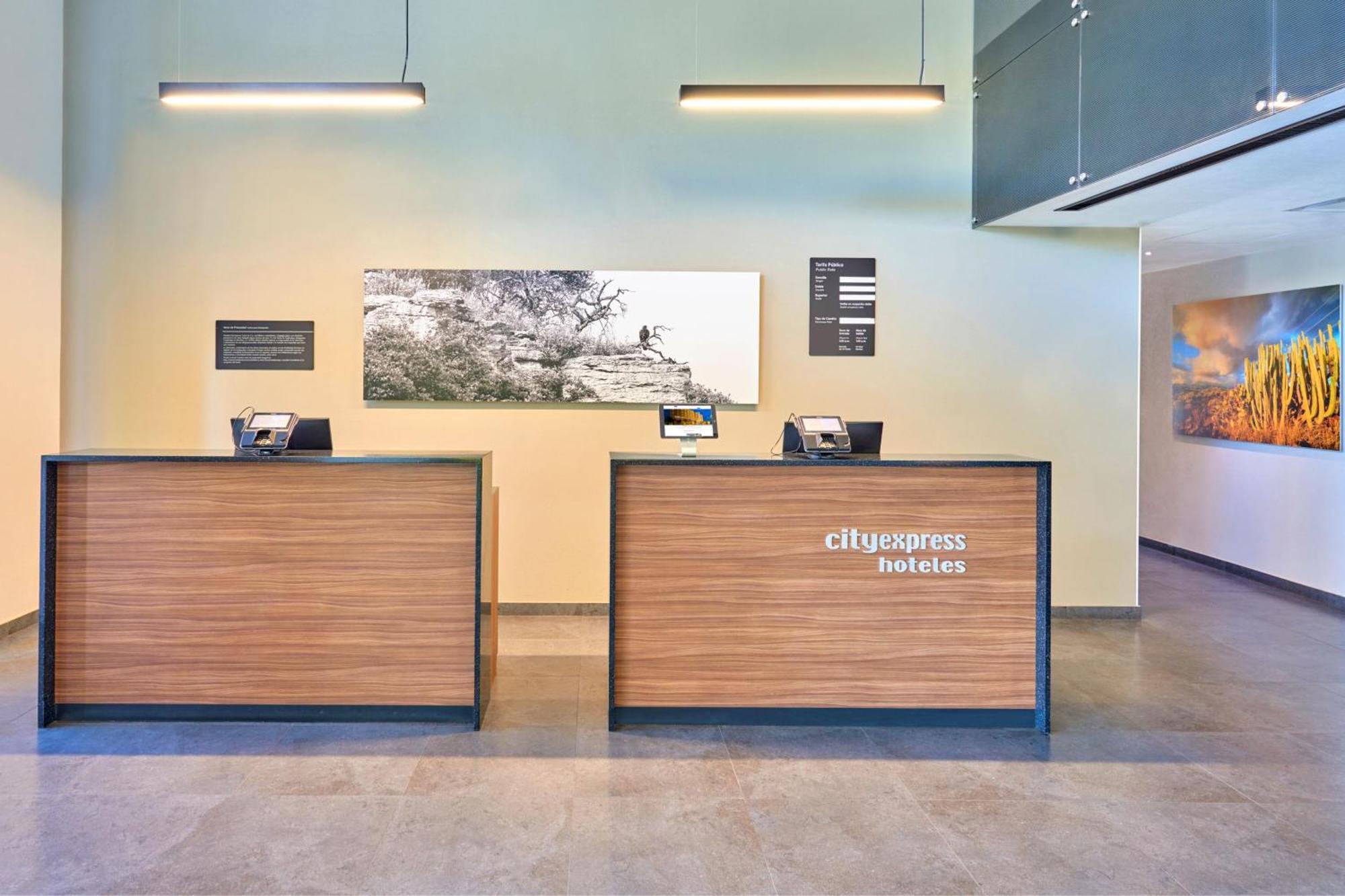 City Express By Marriott Caborca Heroica Caborca 외부 사진